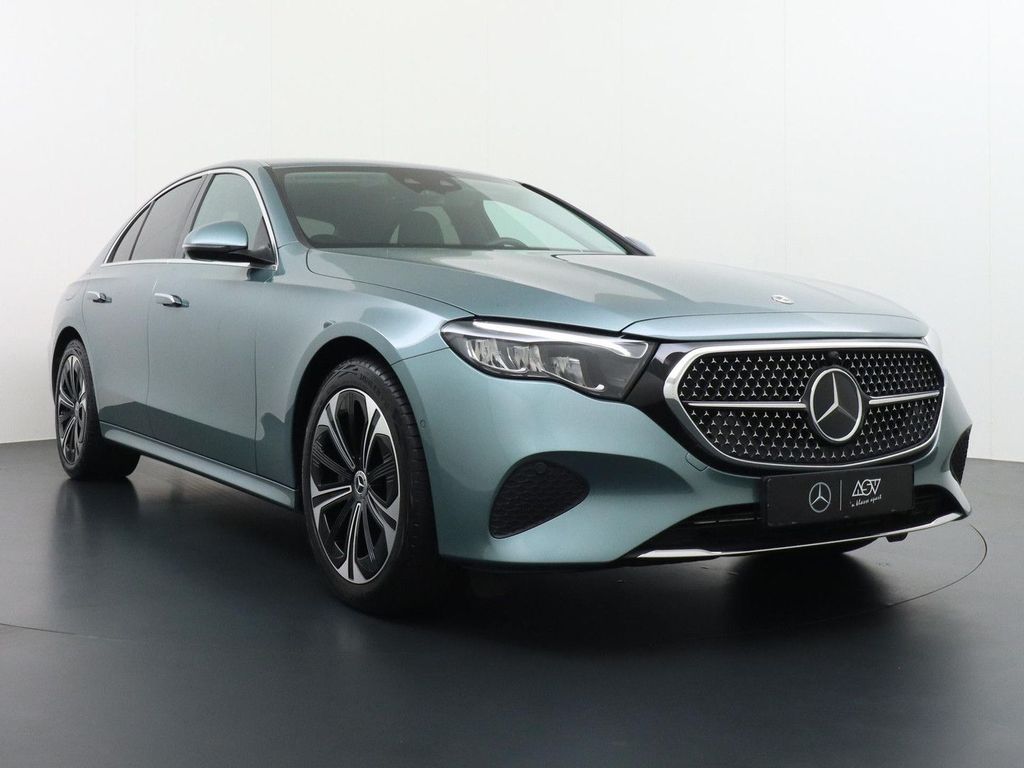 Mercedes-Benz E 300 e Luxury Line Rijassistentiepakket, Wegkla