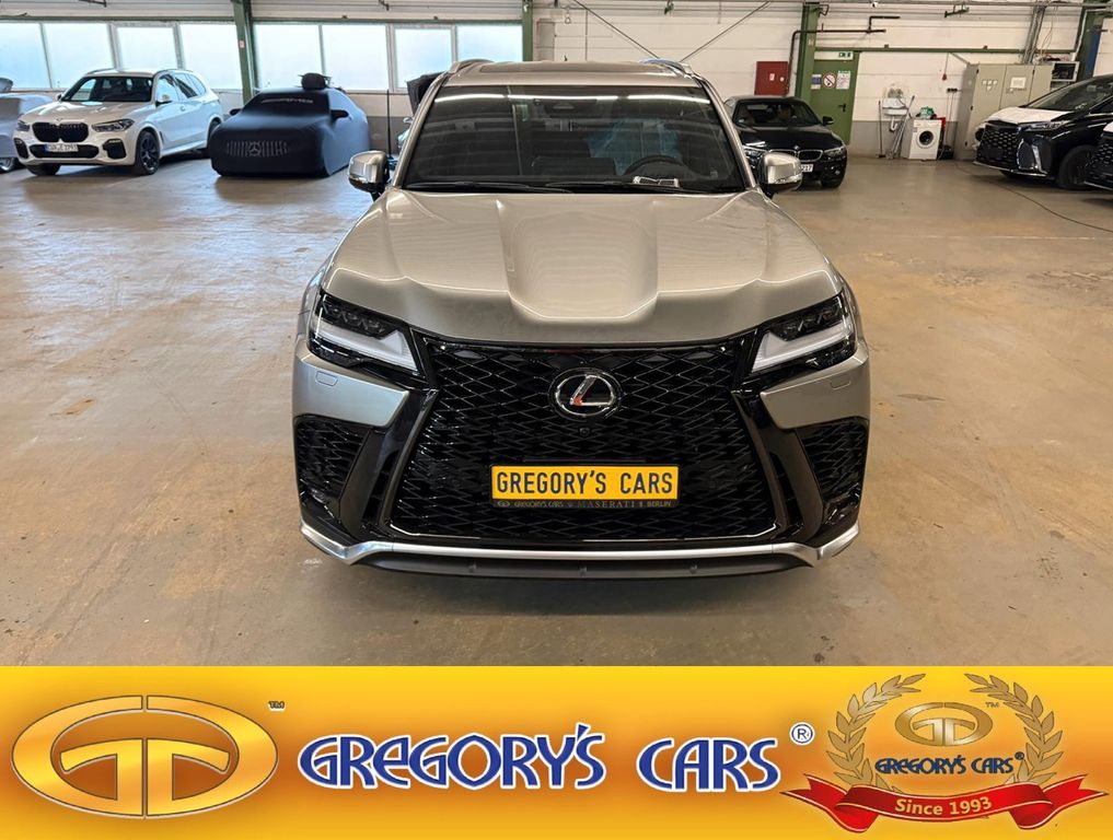 Image of Lexus LX 600