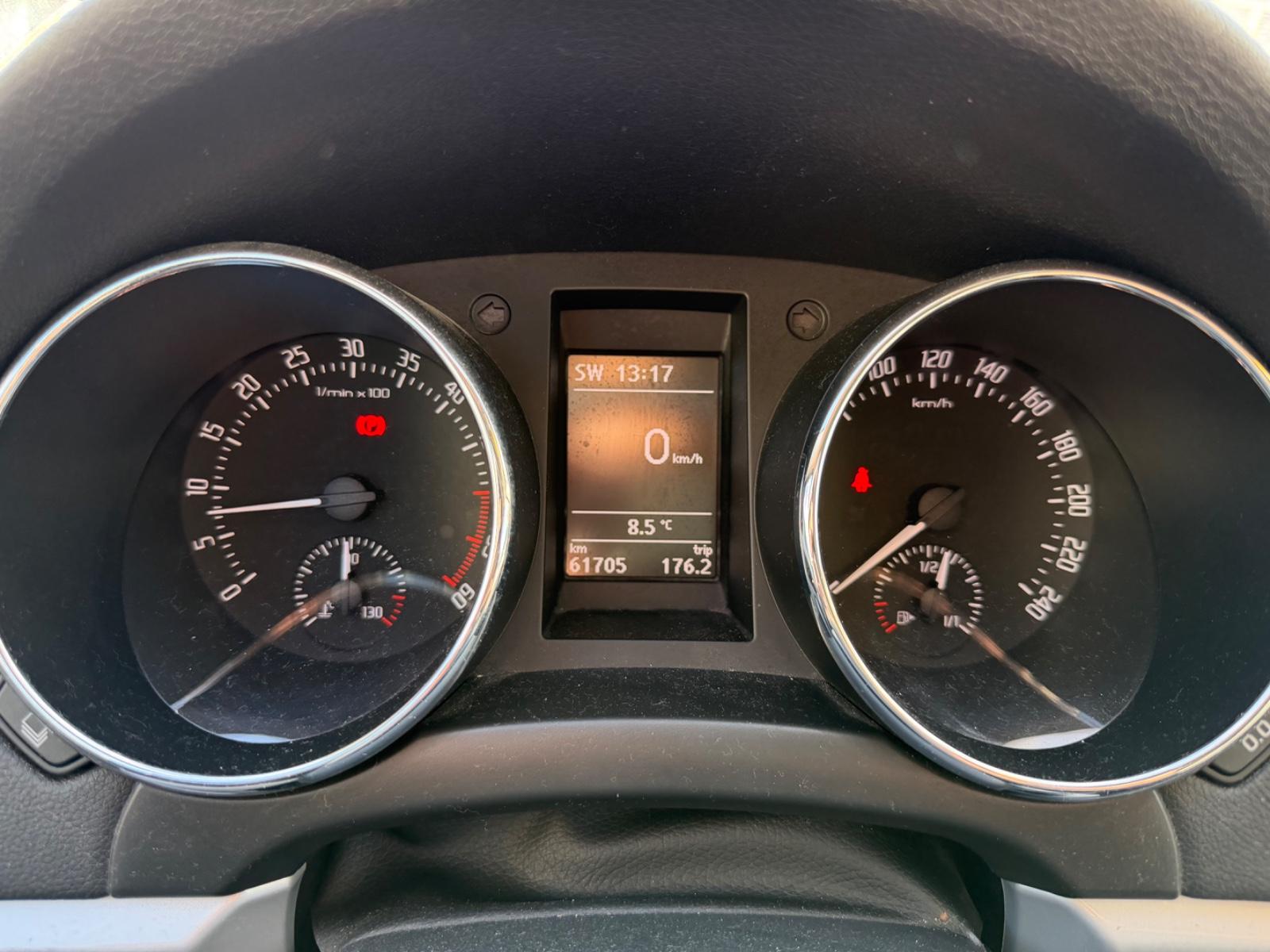 Volkswagen Touareg V6 TDI 4Motion GARATIE SERVIVE  TÜV NEU