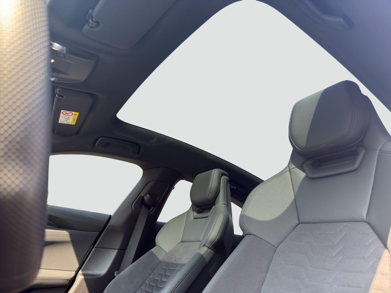 Audi e-tron GT quattro Navi Einparkhilfe ACC Luftfede