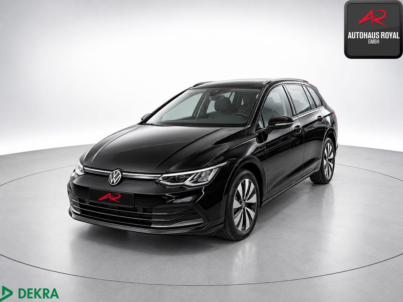 Volkswagen Golf VIII 1.5 eTSI LIFE KAMERA,CARPLAY,ACC,1.HD