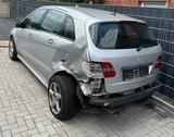 Mercedes-Benz B 170 Unfall - Gebrauchtwagen bis 700 Euro