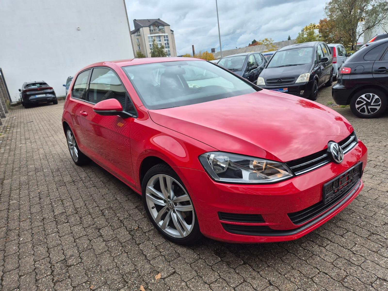 Volkswagen Golf VII Lim. Trendline BMT