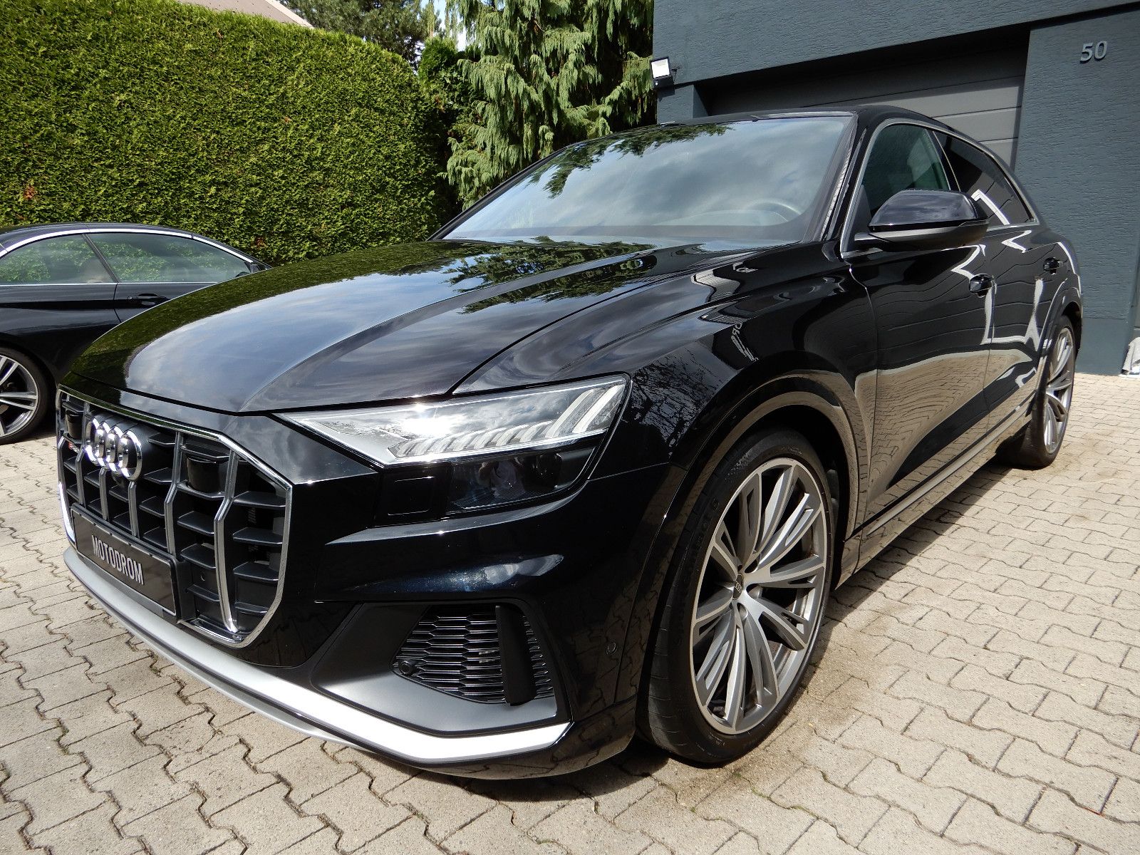 AUDI SQ8 RAUTE  23ZOLL MATRIX