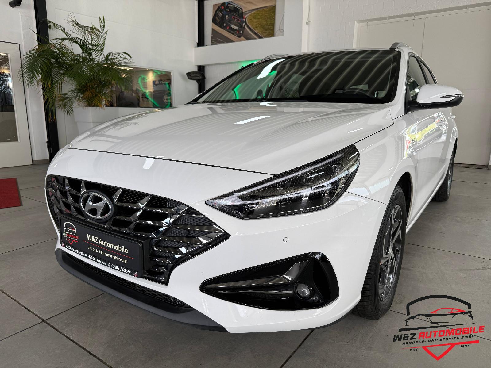 Hyundai i30 1.5 T-GDI Kombi +LED+SHZ+Kamera+CarPlay+
