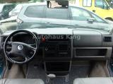 Volkswagen T4 Caravelle Aut L2-2S-tü/9Si(2/3/2/2)NAVI/Leder - Volkswagen T4 mit Benzin-Antrieb