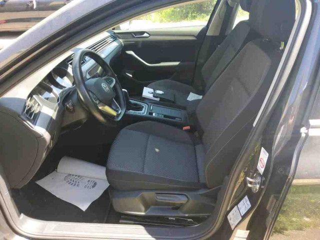 Volkswagen Passat Variant - Bild 8