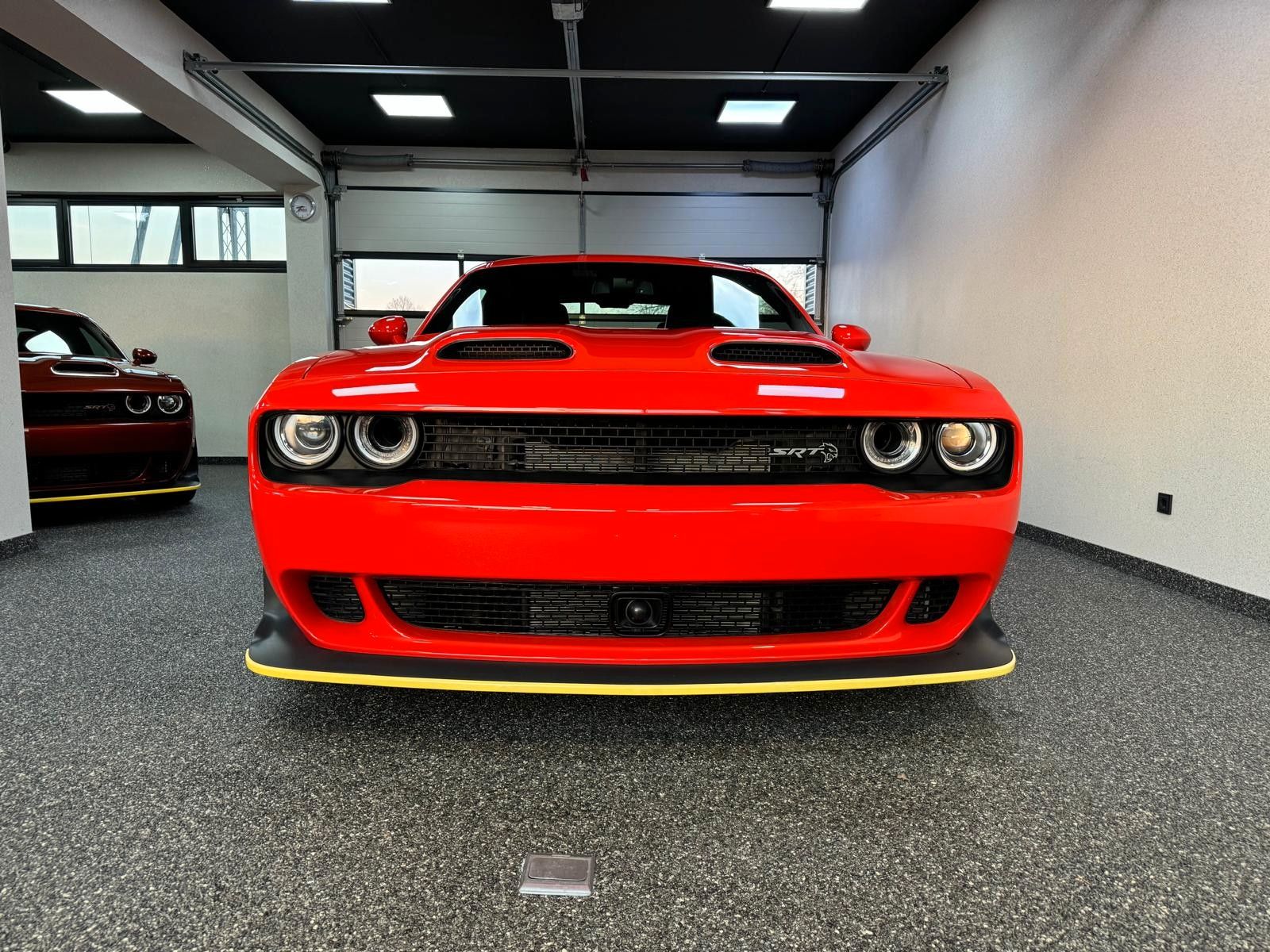 Fahrzeugabbildung Dodge SRT HELLCAT JAILBREAK -LAST CALL-YELLOW CALIPERS