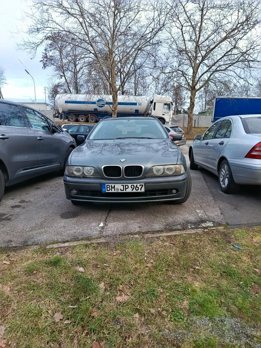 BMW 525 2004 — photo 12