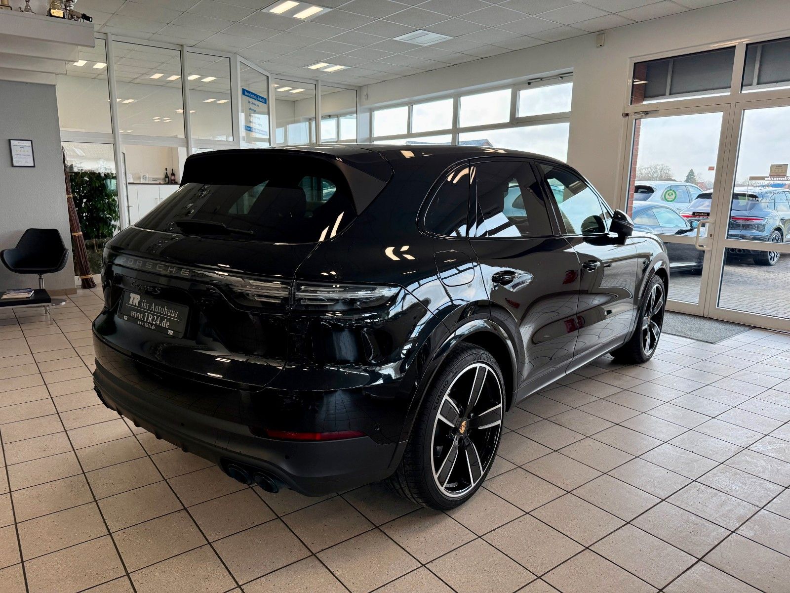 Porsche Cayenne S Platinum Edition ACC/Luftfederung/22" foto 5
