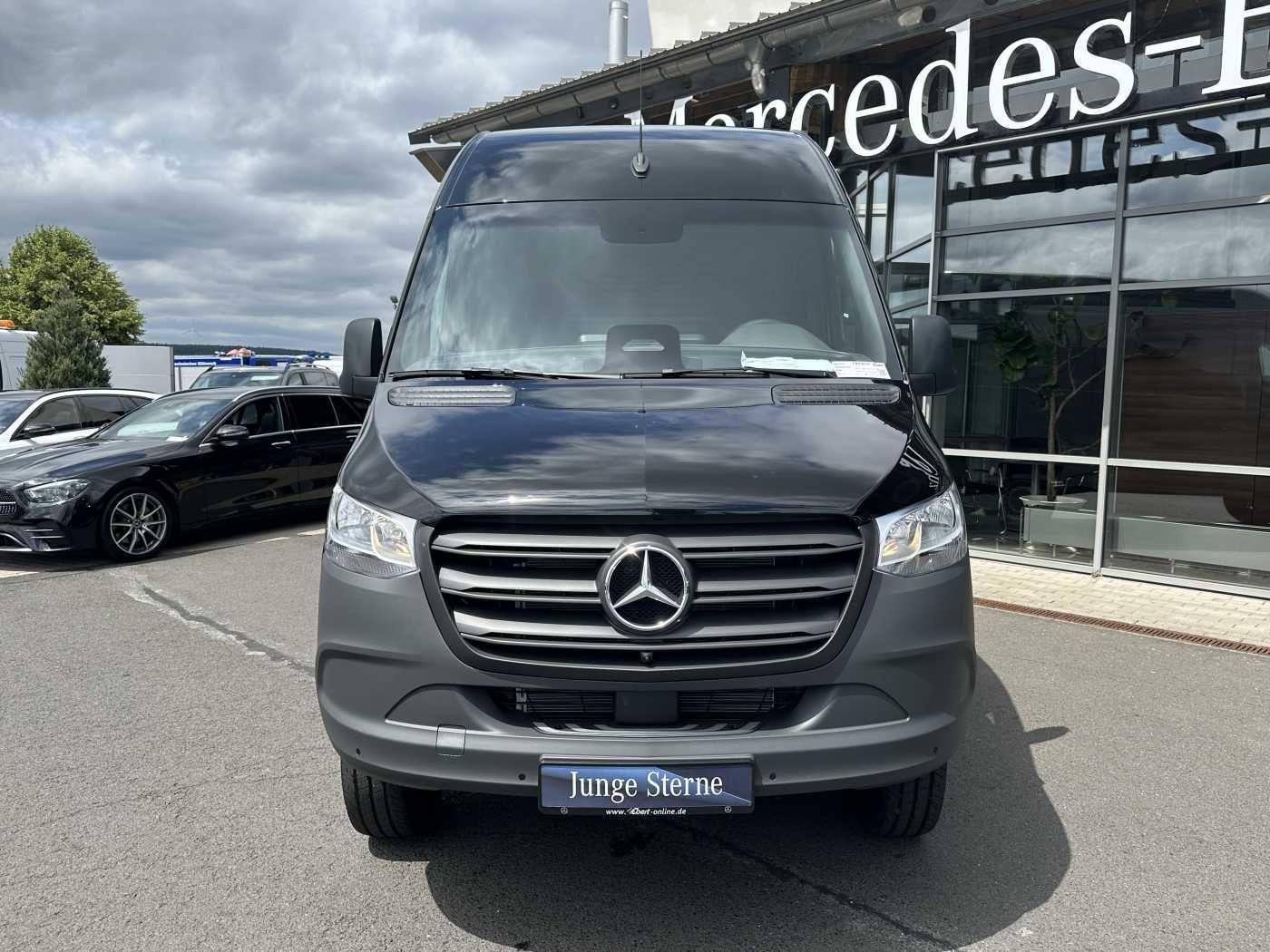 Fahrzeugabbildung Mercedes-Benz Sprinter 319/419 CDI 3665 9G 4x4 Klima Kamera