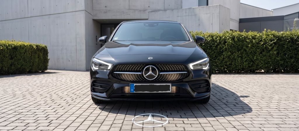 Image of Mercedes-Benz CLA 250