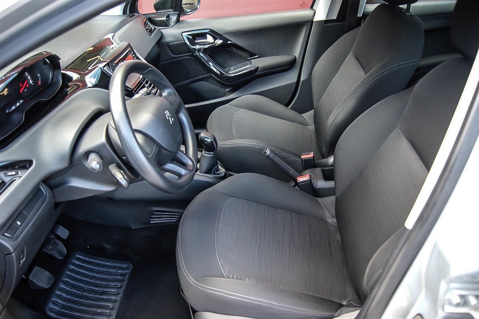 Fahrzeugabbildung Peugeot 208 1.0 VTi Active KLIMA TEMPOMAT SERVICE NEU