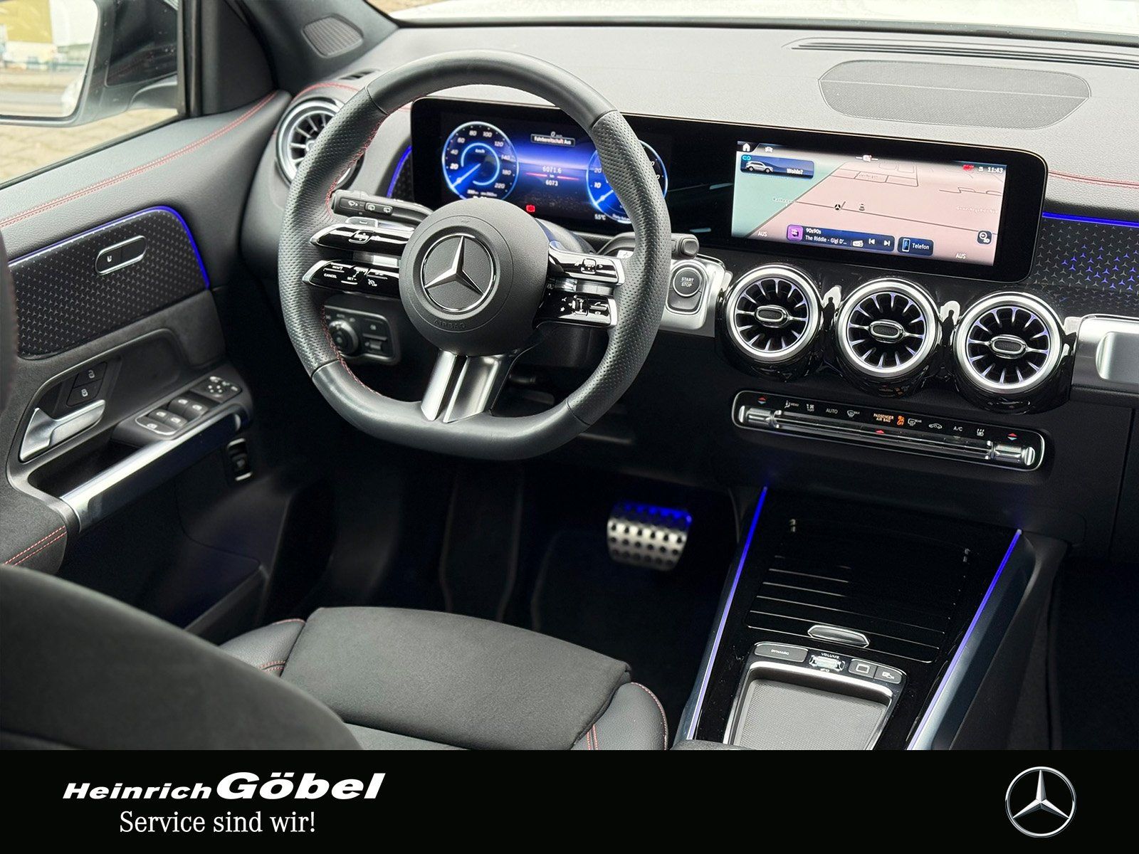 Fahrzeugabbildung Mercedes-Benz EQB 300 4M AMG*7-SITZER*FAP*KAMERA*ADV-SOUNDSYST