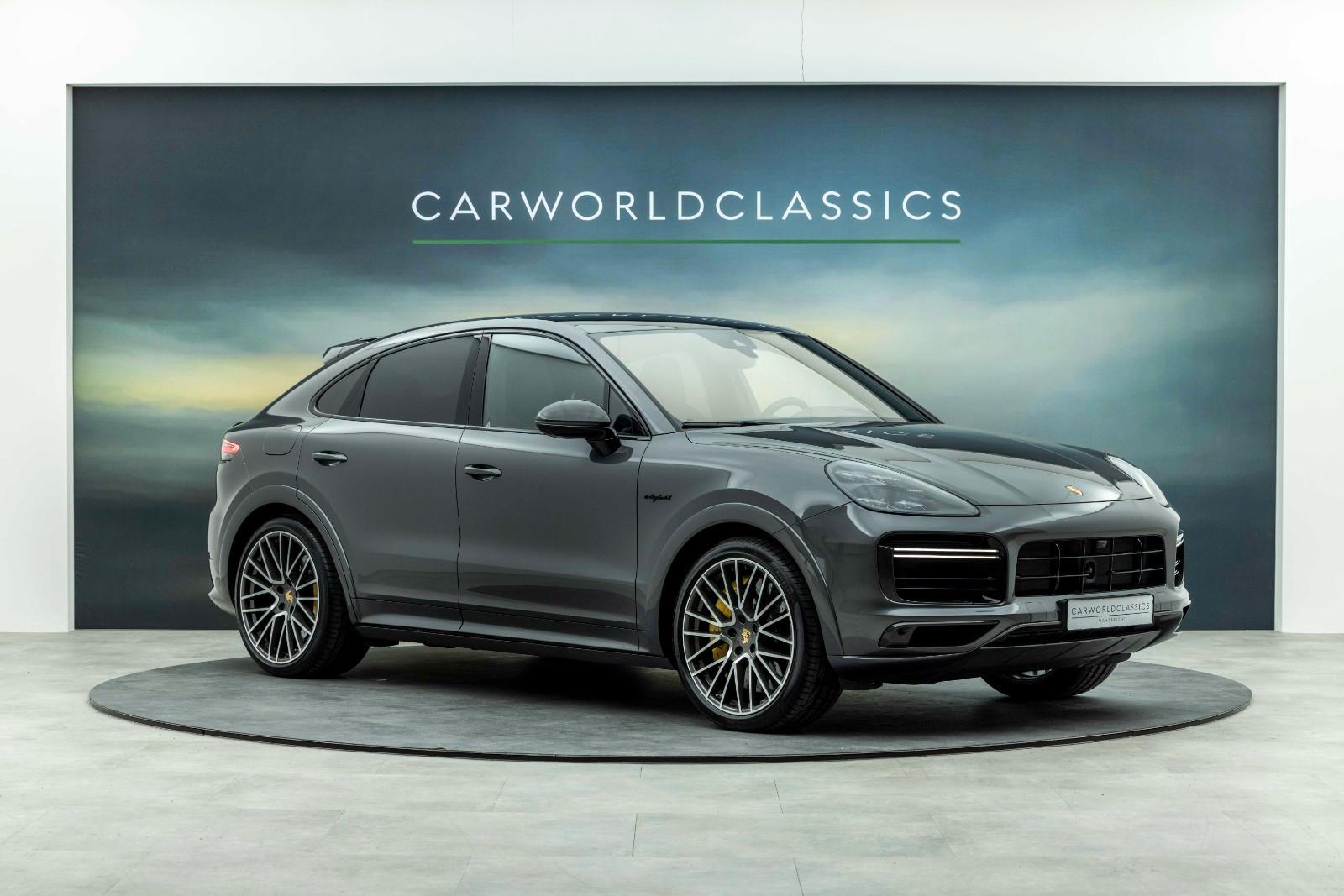 Porsche CAYENNE COUPE TURBO S E-HYBRID |SEHR KOMPLETT