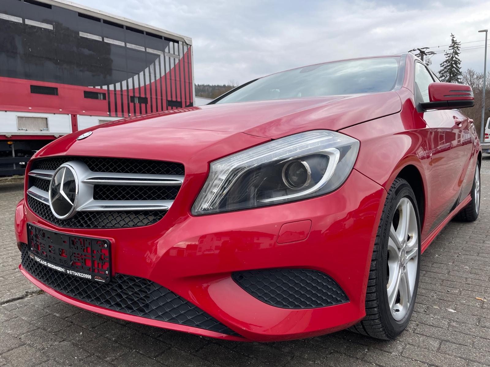 Mercedes-Benz A 250 4Matic AUT/NAVI/XENON/ALU/STANDHEIZUNG/TOP