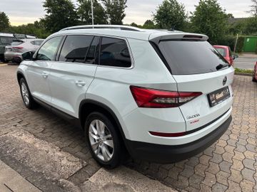 Fahrzeugabbildung SKODA Kodiaq 1.4 TSI Style 4x4 Pano AHK Navi uvm