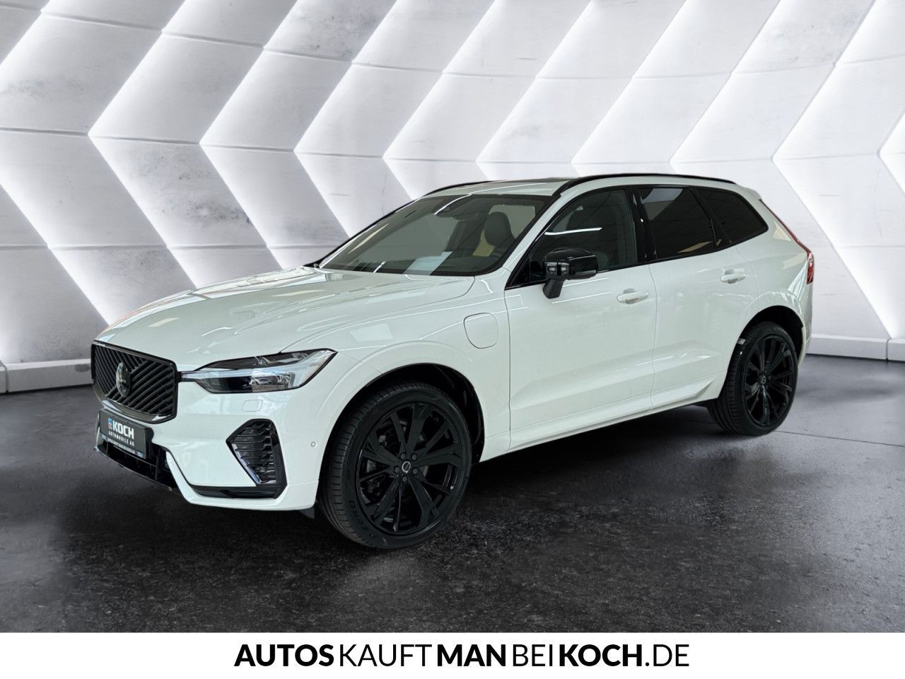 Volvo XC60 T6 AWD Black Ed. BLIS ACC H&K PANO 360° imagem 3