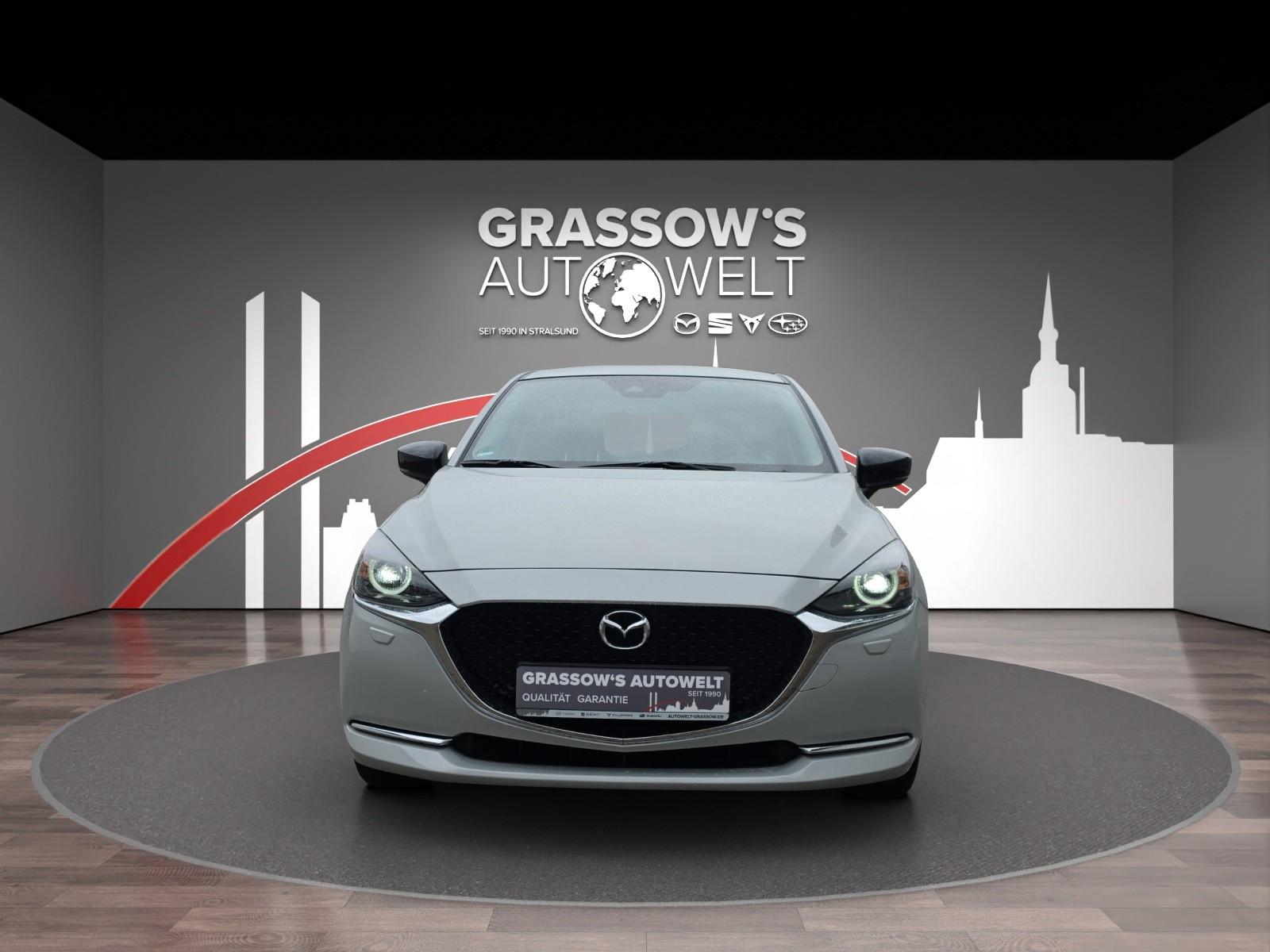 Mazda 2  Homura LED/SHZ/LHZ/RFK/PDC/APPLE