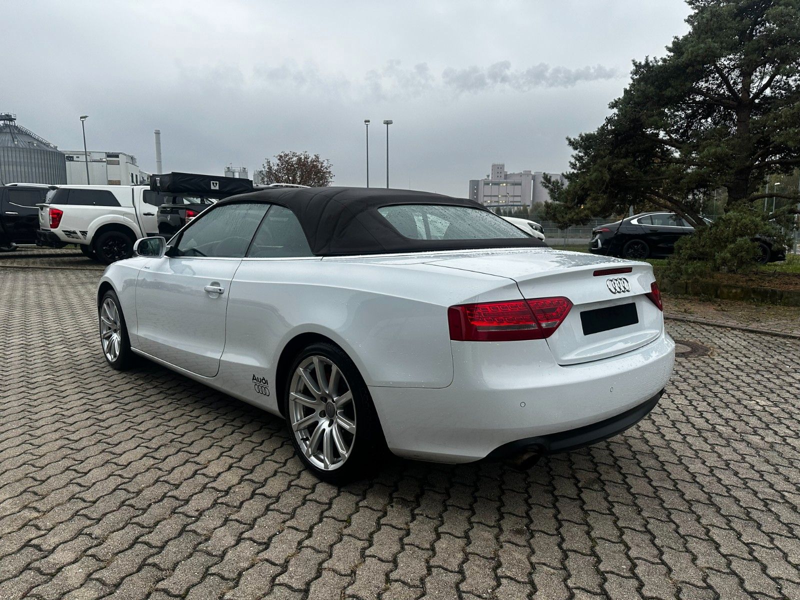 Fahrzeugabbildung Audi A5 Cabriolet 2.0 TFSI Leder / Navi / Top Zustand
