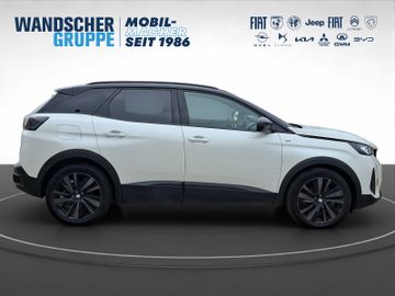 Peugeot 3008 GT 1.2 136 Kam.+KeyLess+LED+Navi+Pano+SD