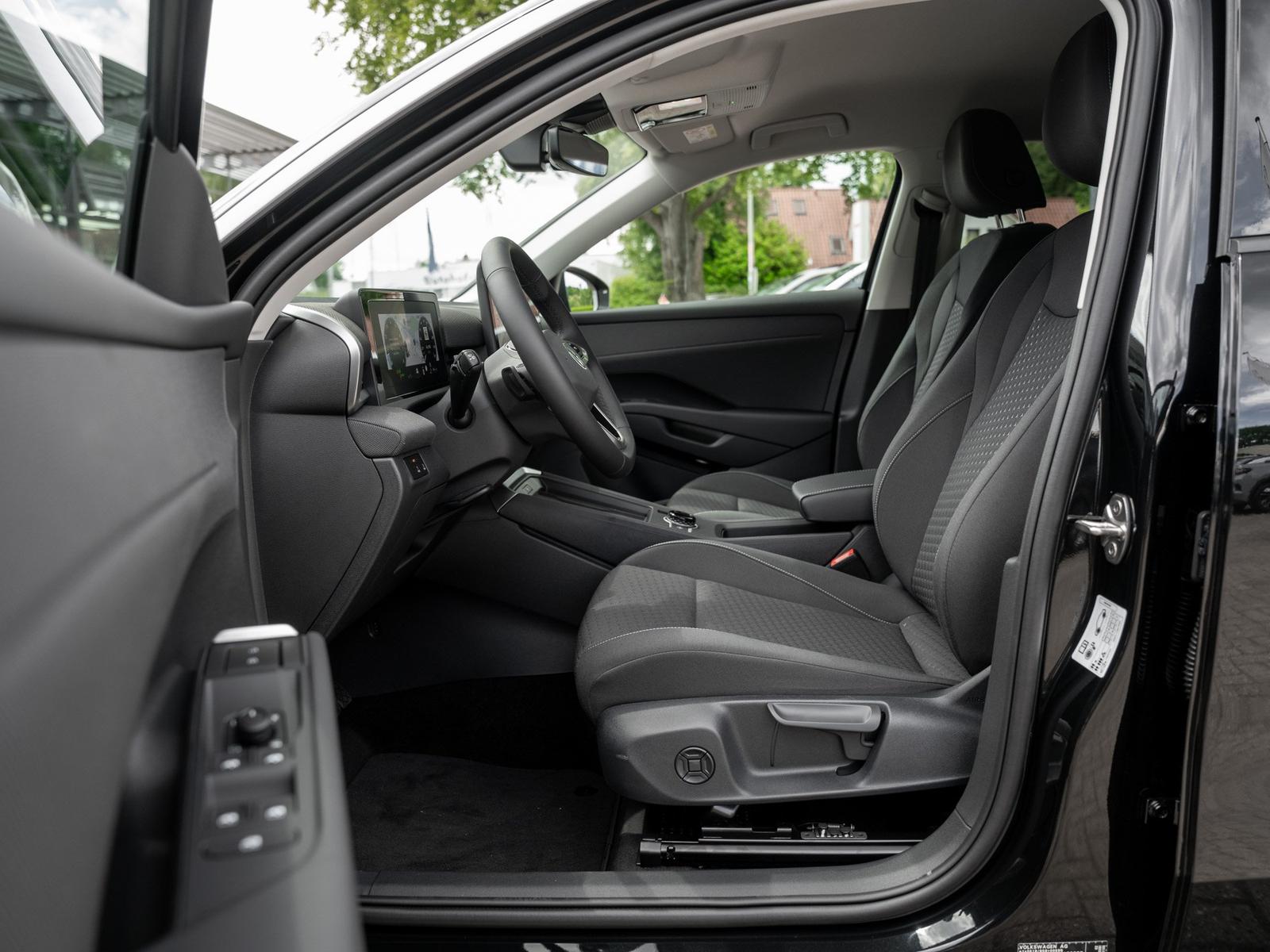 Volkswagen T-Roc Life 1.5 l eTSI OPF DSG AHK Kam. Navi ACC, миниатюра 7
