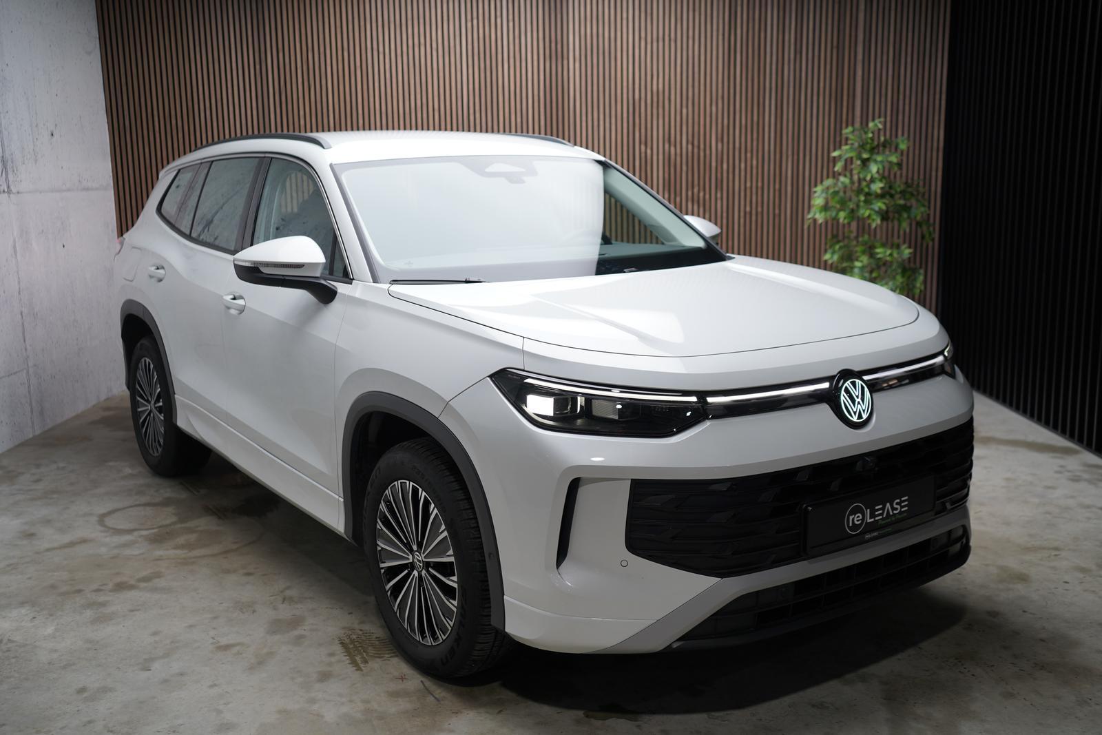 Volkswagen Tayron 2.0 TDI 4Motion Life | Matrix | AHK | 7S