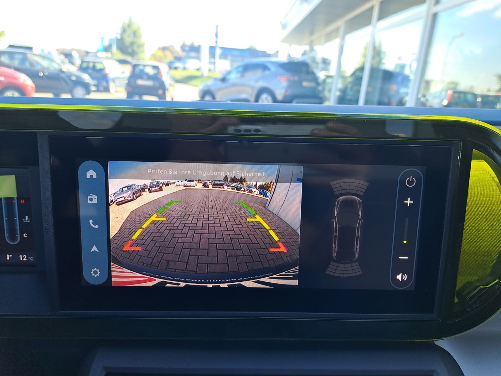 Fahrzeugabbildung Fiat Panda GRANDE PANDA La Prima Hybrid AUTOM. KAMERA