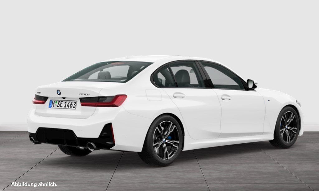 BMW 330 - Bild 2