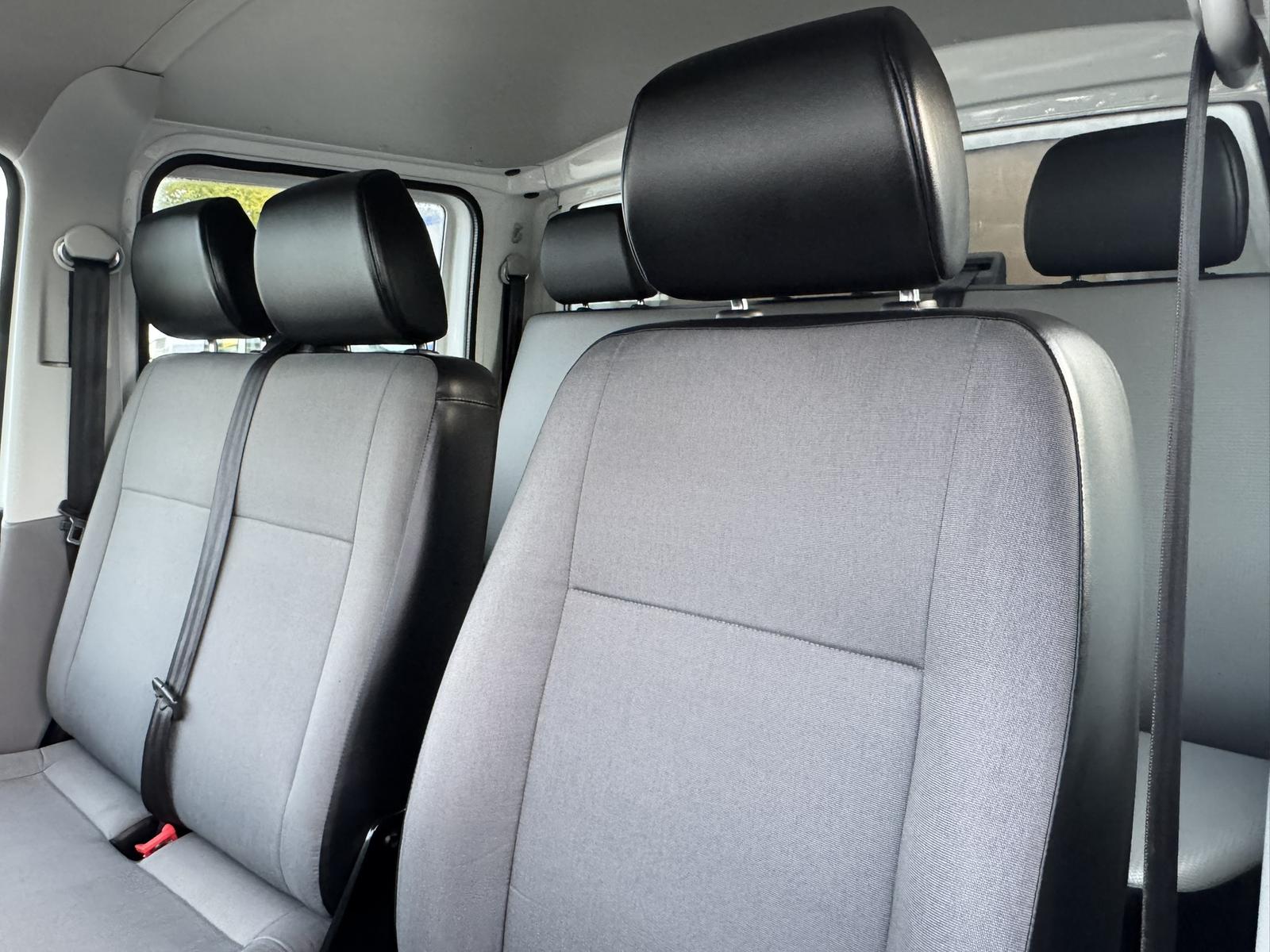 Volkswagen T6 Transporter 6.1 Doka/Pritsche TDI DSG 4Motion