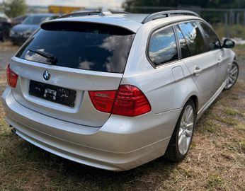 BMW 320 - 5