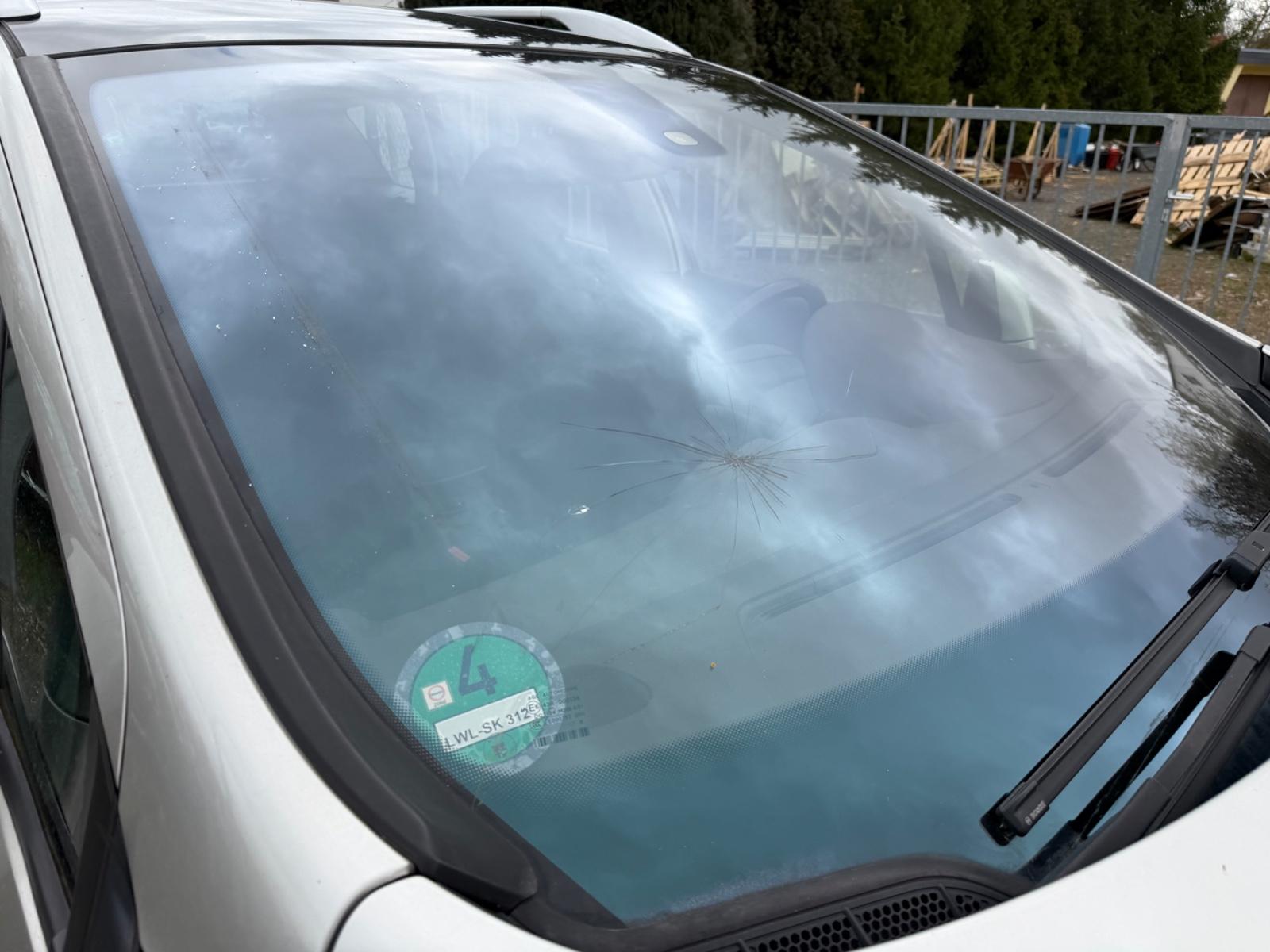 Peugeot 308 2009 — photo 9