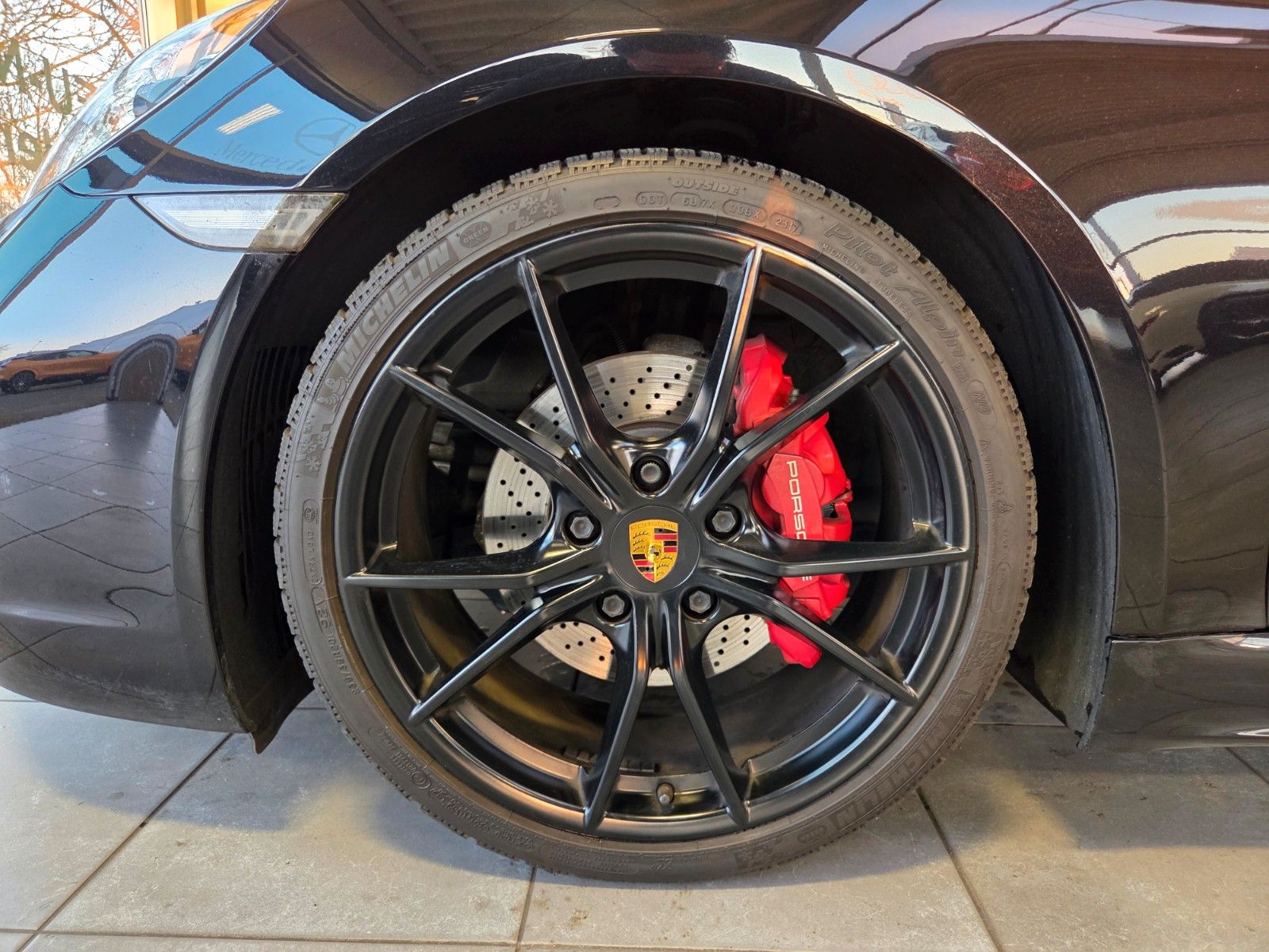 Fahrzeugabbildung Porsche Cayman 718 GTS/Sportchrono