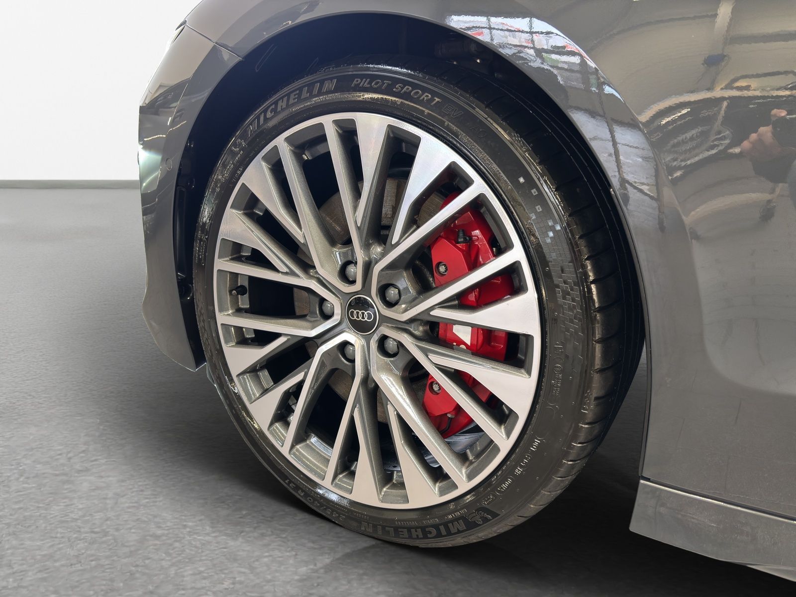 Audi S6 e-tron - Bild 13