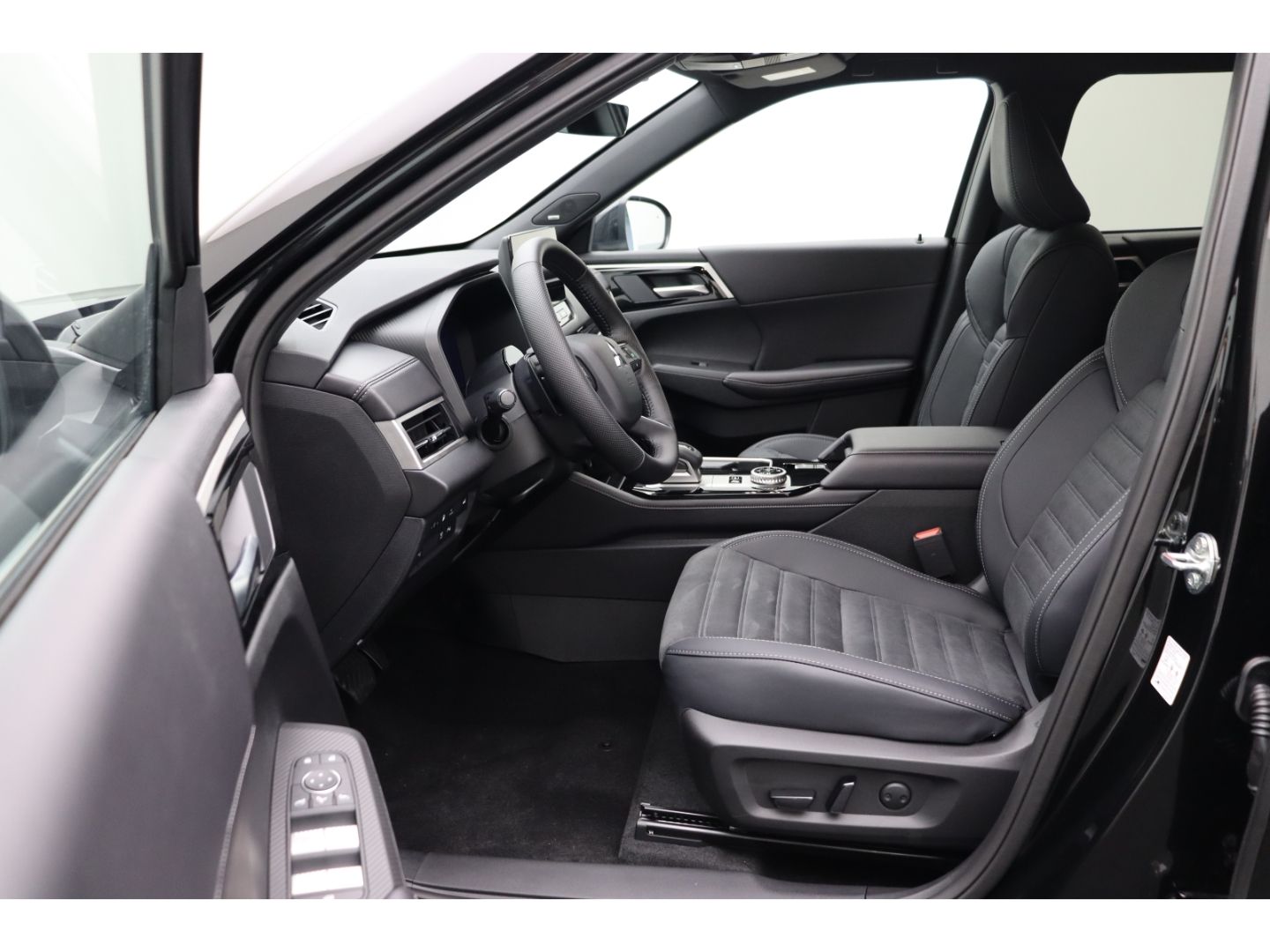 Fahrzeugabbildung Mitsubishi Plug-in Hybrid Outlander Select 2,4l PHEV  ACC