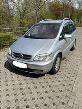 Opel Zafira 2.2 DTI Njoy, AHK, 7-Sitzer, HU 08/26 - Opel Zafira: Dti