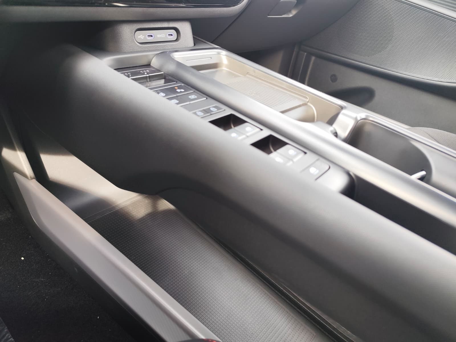 Hyundai IONIQ 6 – Bild 30
