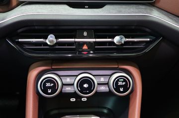 Skoda Kodiaq 1.5 TSI AHK 7-Sitze Leder Pano