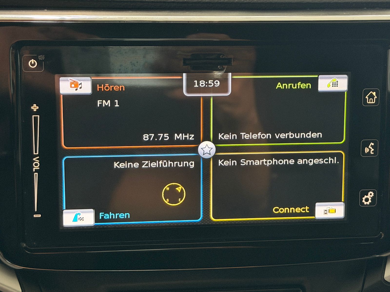 Suzuki Baleno COMFORT ACC KEYLESS-GO NAVI KAMERA XENON