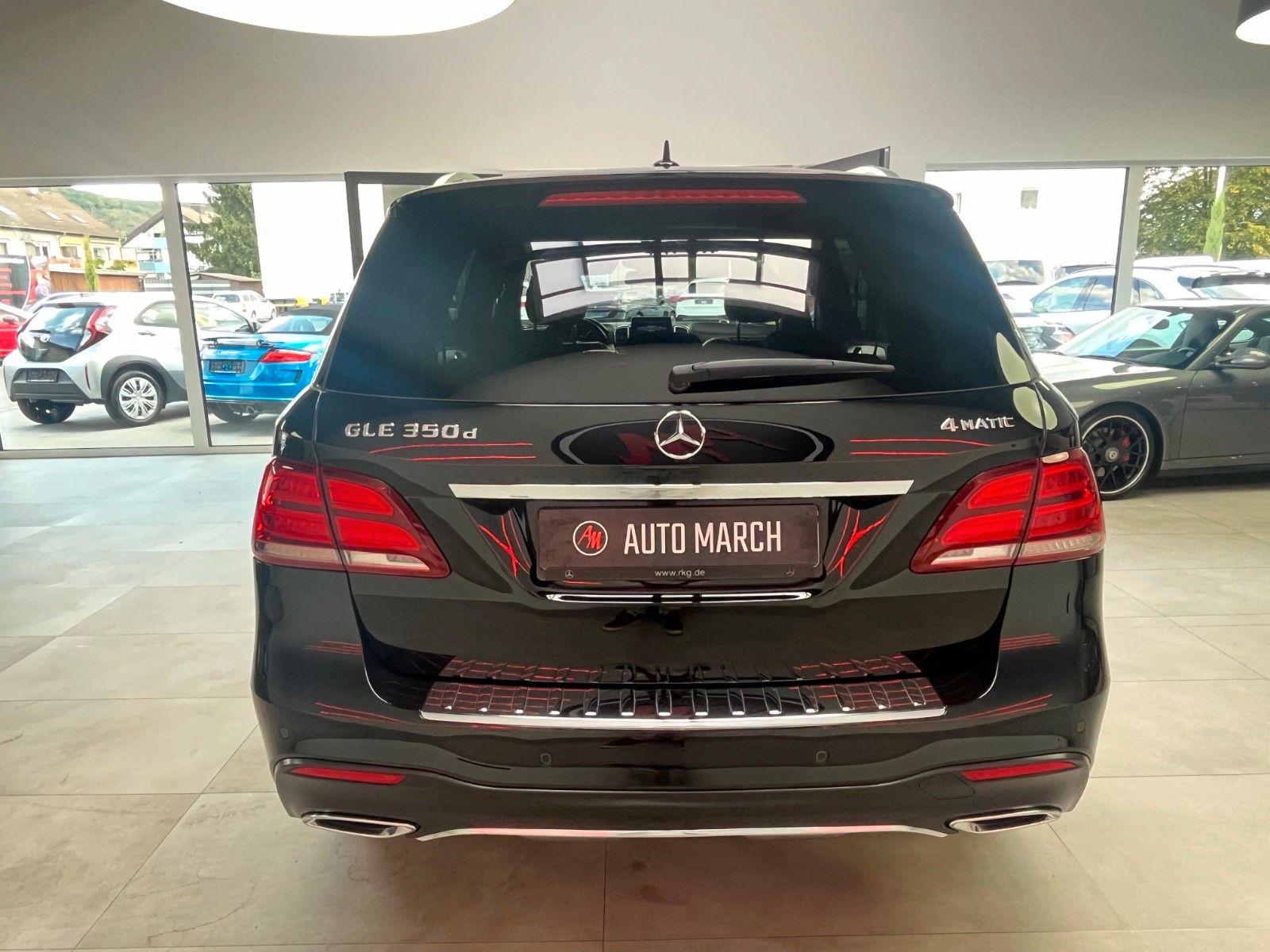 Fahrzeugabbildung Mercedes-Benz GLE 350d 4Matic*Pano*360°*LED*AHK*Nappa*Ambiente