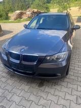 BMW 325i xDrive Touring  - BMW 325 aus 2008: Kombi