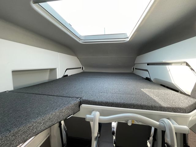 Grand California 600 2.0 TDI SOLAR HOCHBETT NAV
