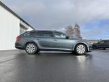 Skoda Superb Combi 2.0 TDI DSG Style Premium Edition S - Skoda Superb: Edition