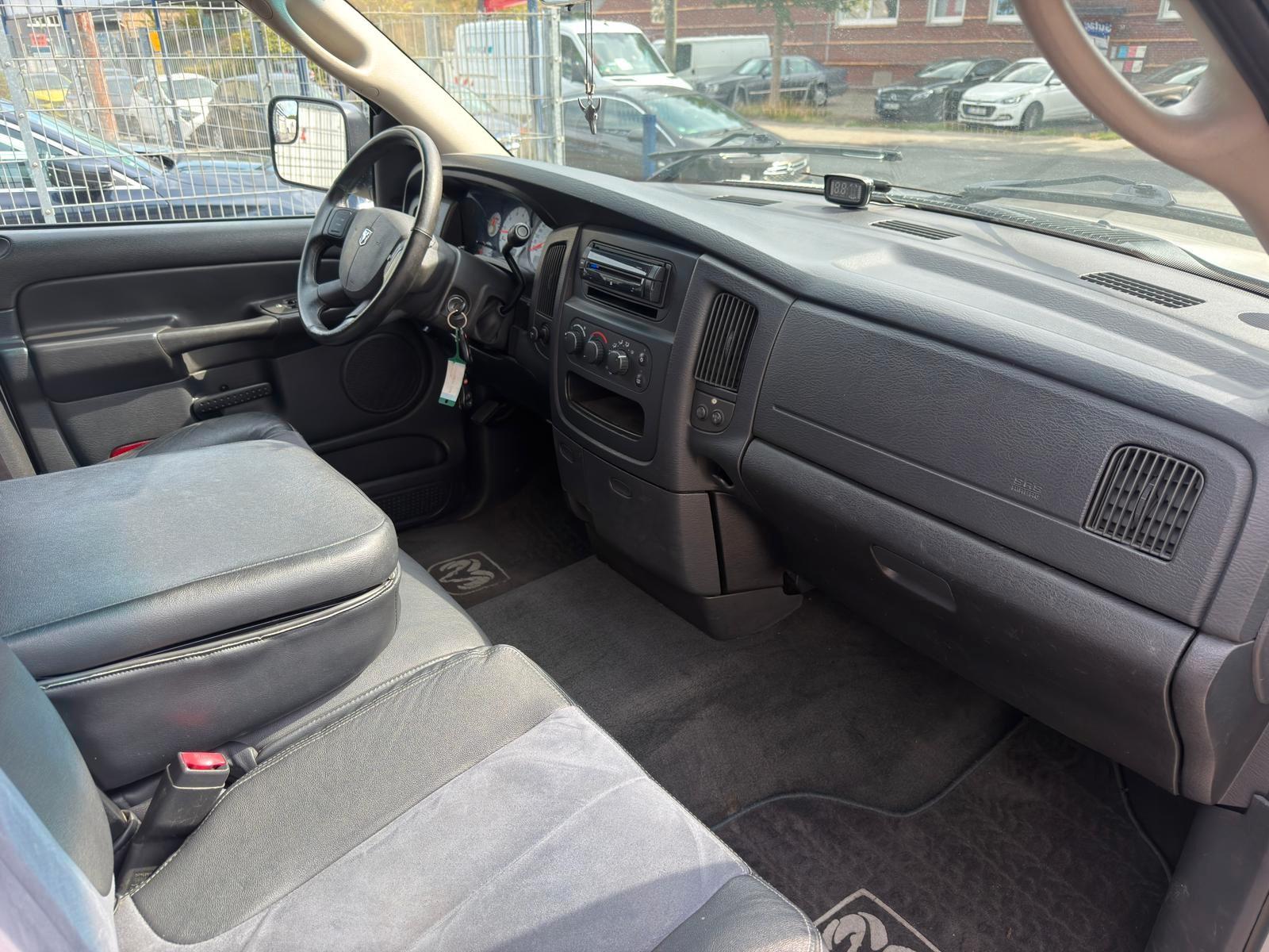 Dodge Ram 2004 — photo 10