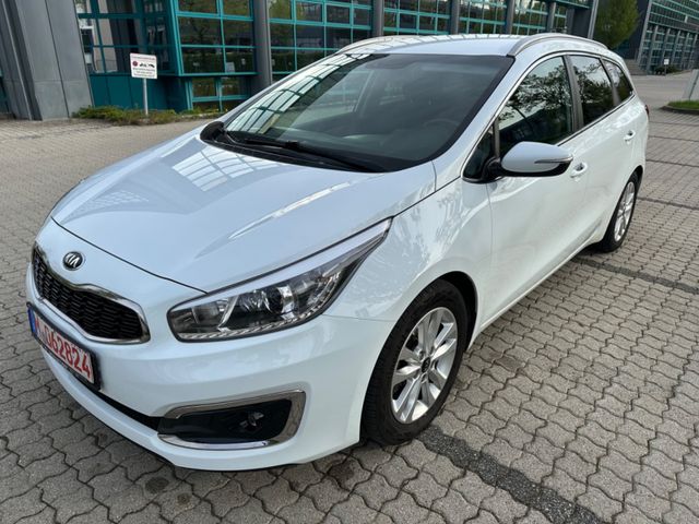 Kia cee'd Sportswagon / Automatik