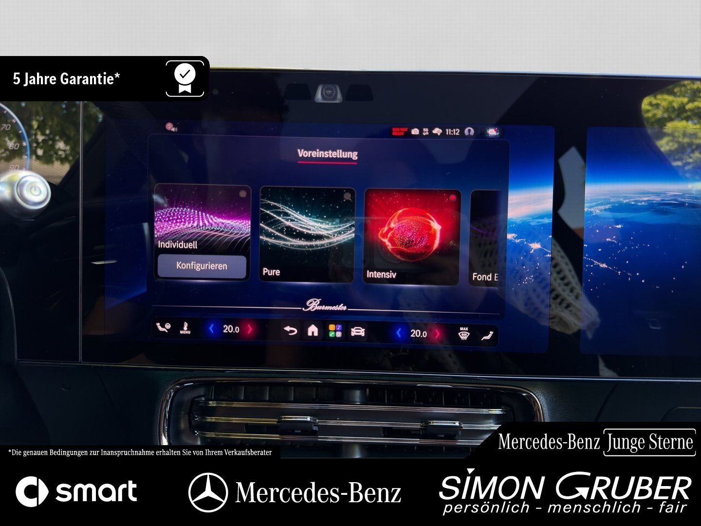 Fahrzeugabbildung Mercedes-Benz CLA 350 4M Shooting Brake AMG Burm Superscreen