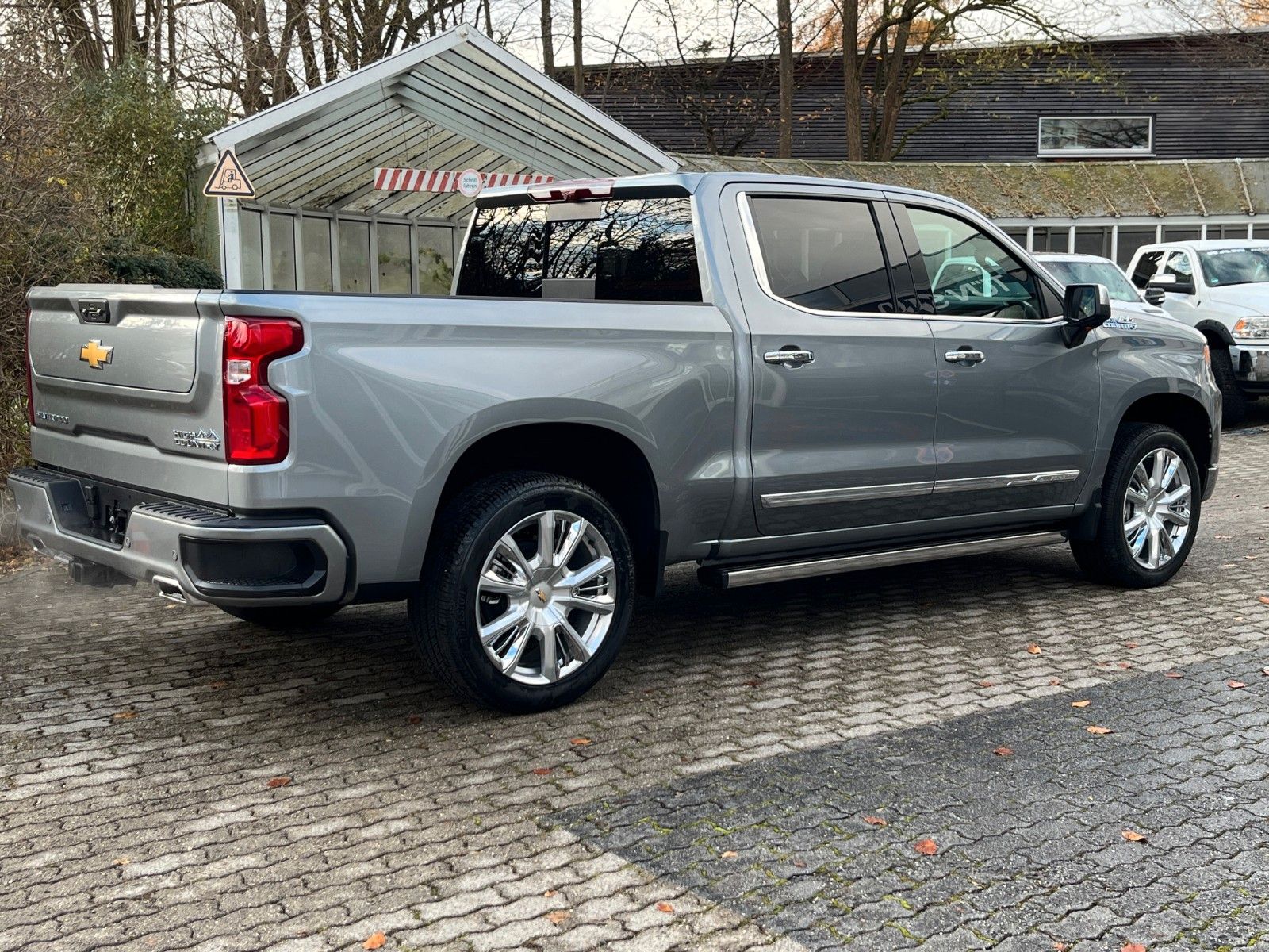 Fahrzeugabbildung Chevrolet Silverado 6.2 V8 High Country MY2025