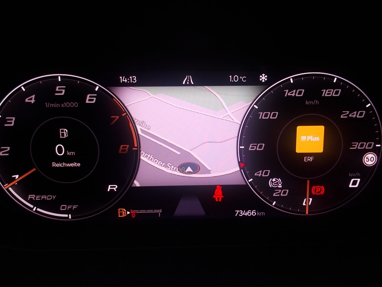 Fahrzeugabbildung CUPRA Leon 2.0 TSI (245 PS) DSG + ACC + SHZ