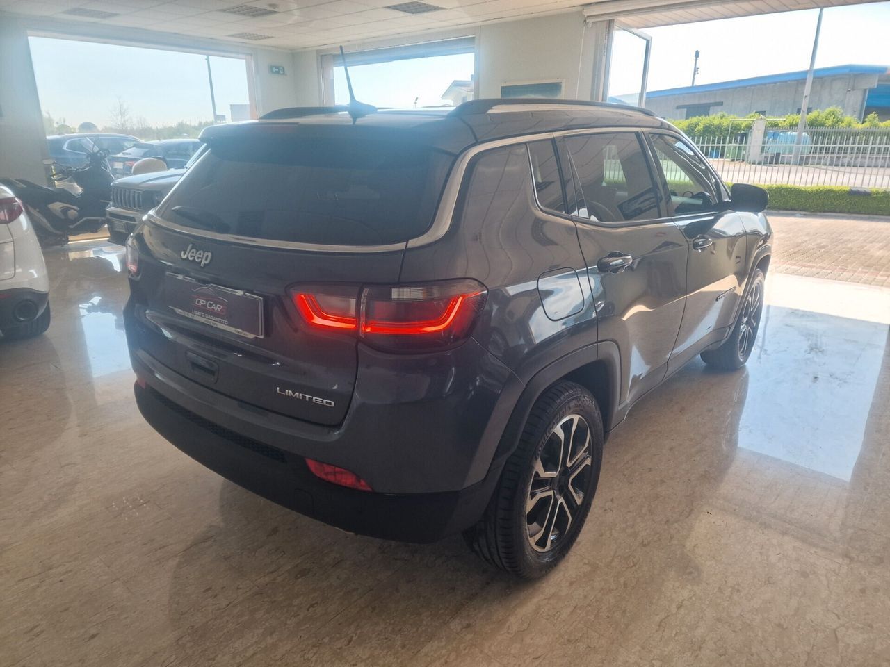 Jeep Compass 1.3 190cv 4Xe imagem 3
