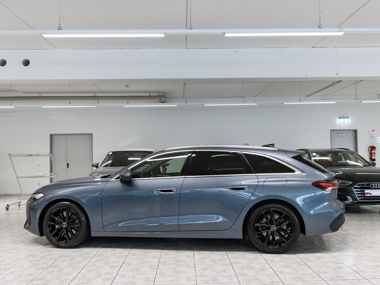 Audi A5 Avant e-hybrid quattro 220 kW S tronic imagem 3